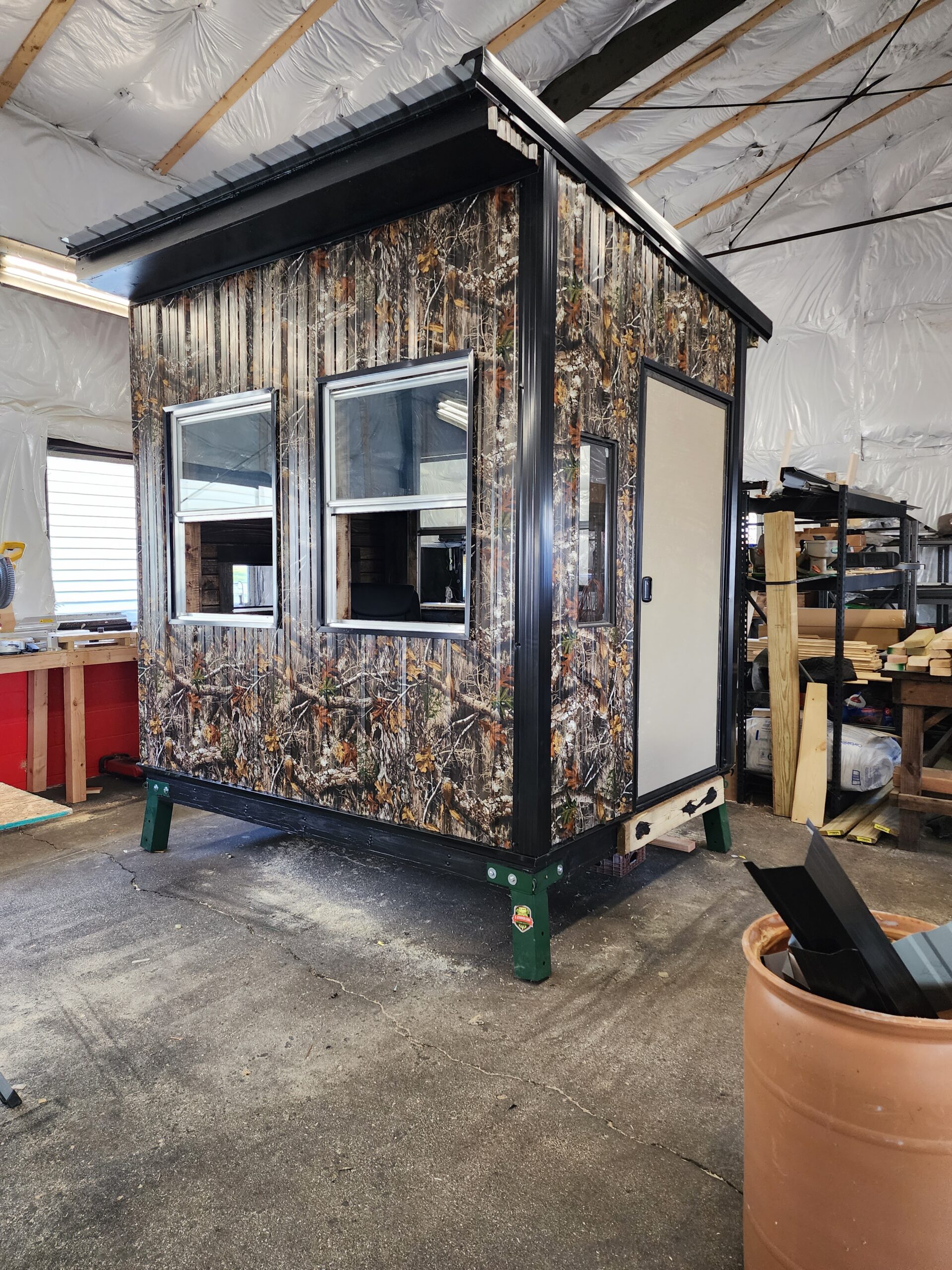 custom deer stand construction
