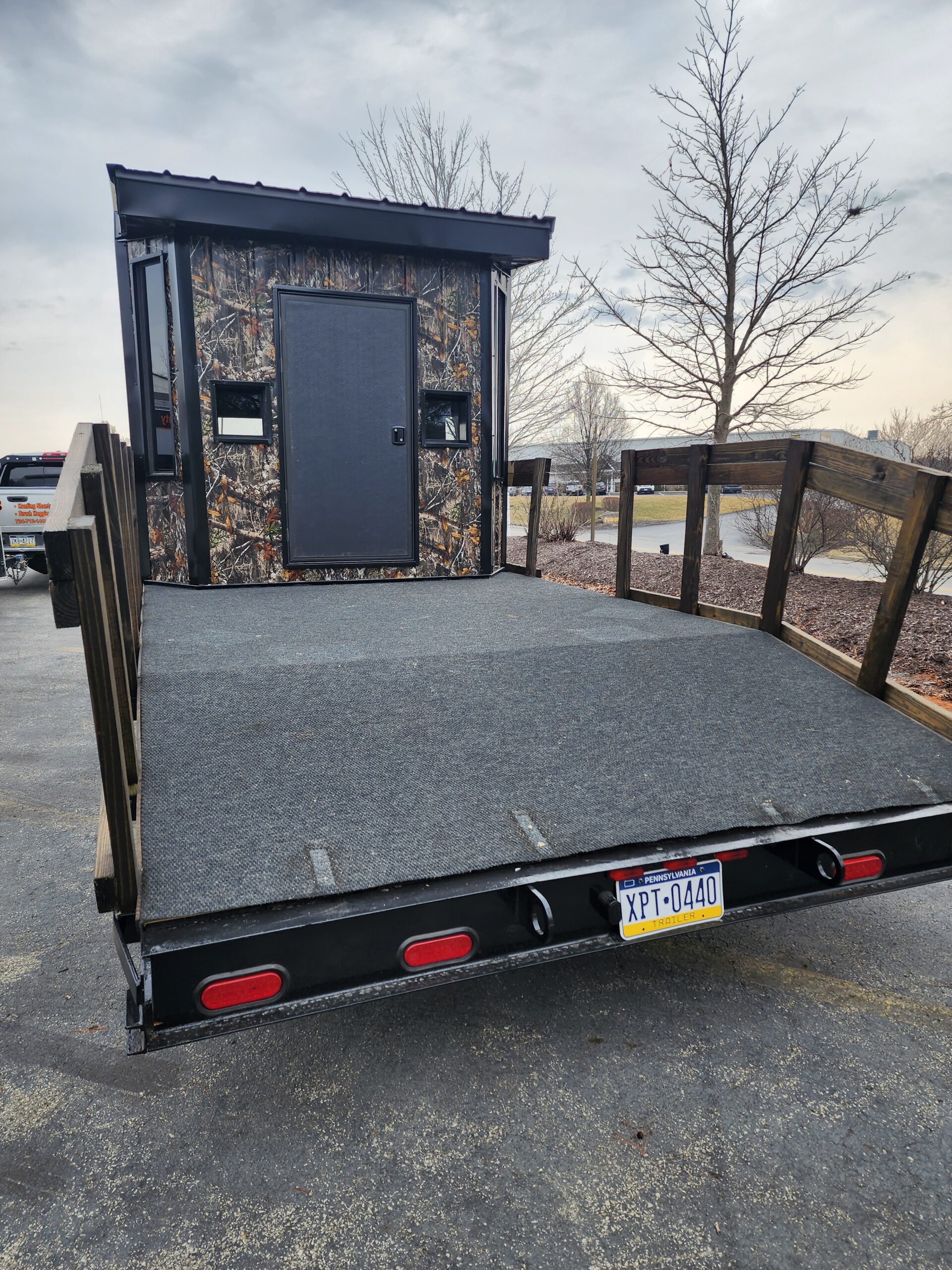 custom hunting blind delivery