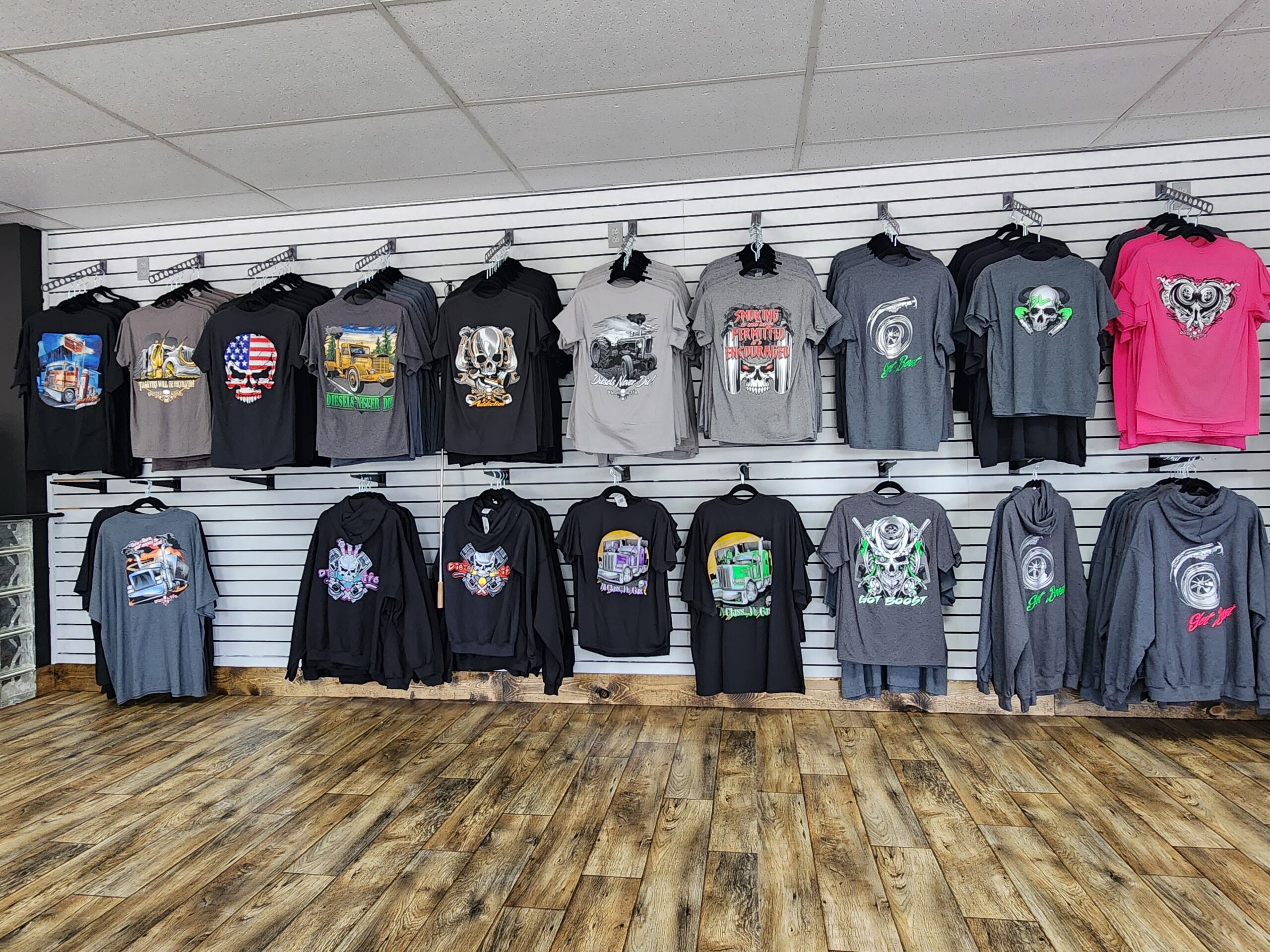 graphic t shirts